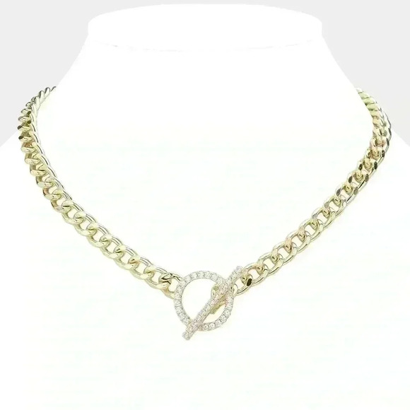 Gold & Stone Paved Necklace With Toggle Closure - Picture 4 of 4